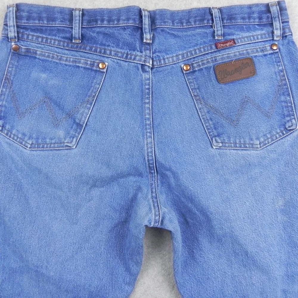Wrangler Jeans Mens 36x30 Straight 31MWZPW Blue Distressed Denim Cowboy Cut